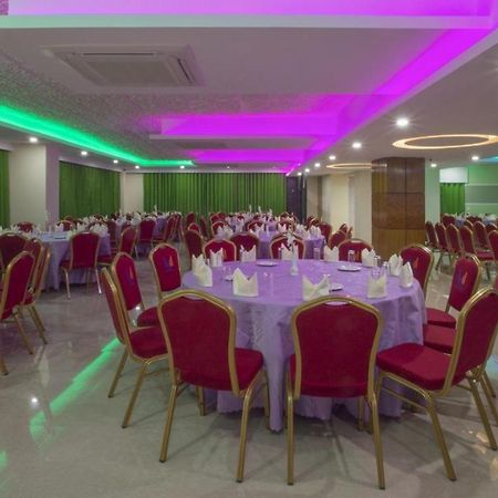 Hotel Mira Garden Сілет Екстер'єр фото