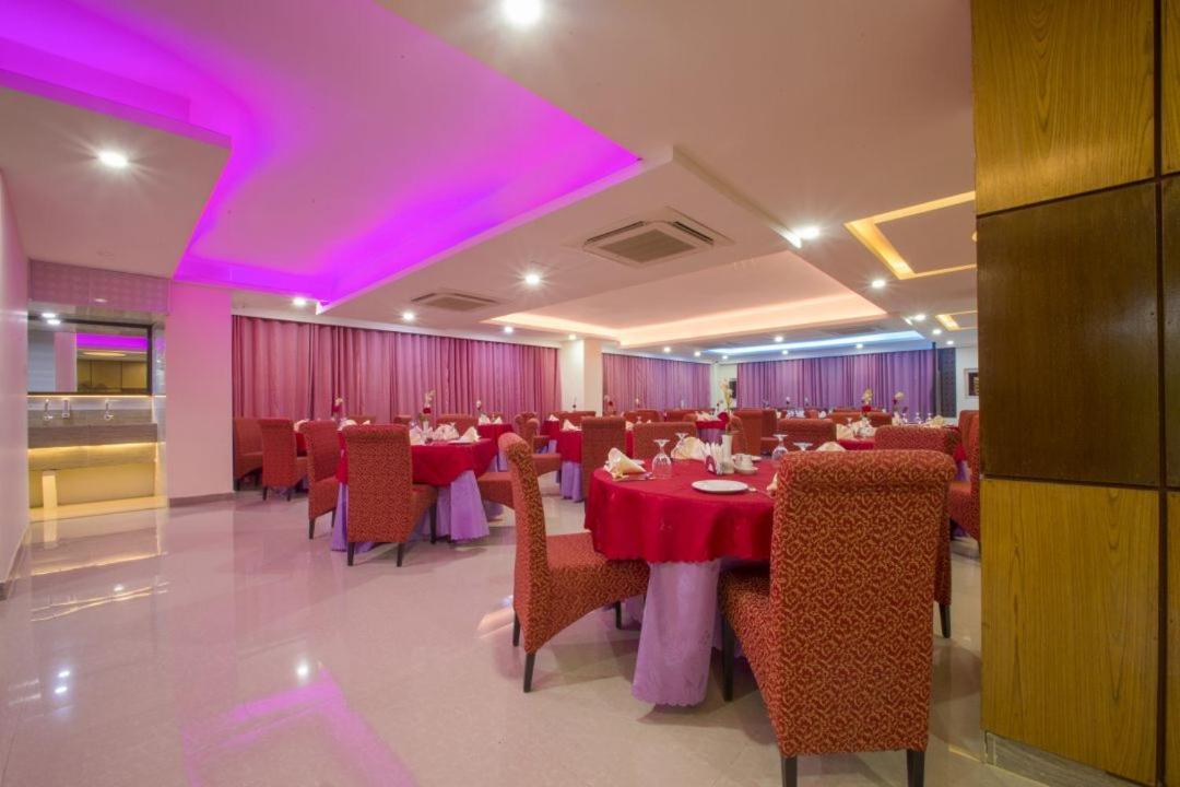 Hotel Mira Garden Сілет Екстер'єр фото